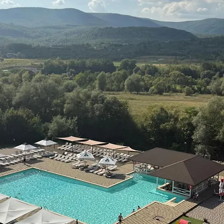 Apartment сонячний квартал Golubinoye
